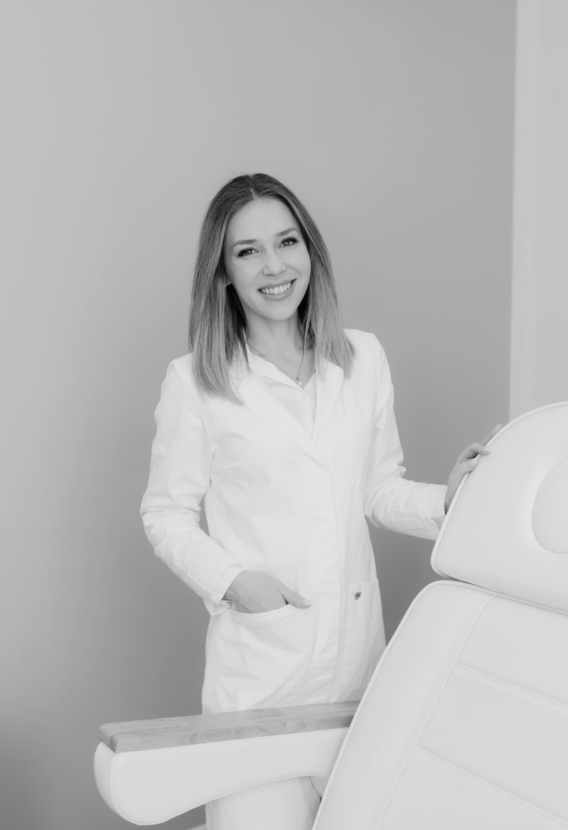 Dr. Nikola Schmeckenbächer